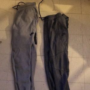 Nike tech fleece joggers
